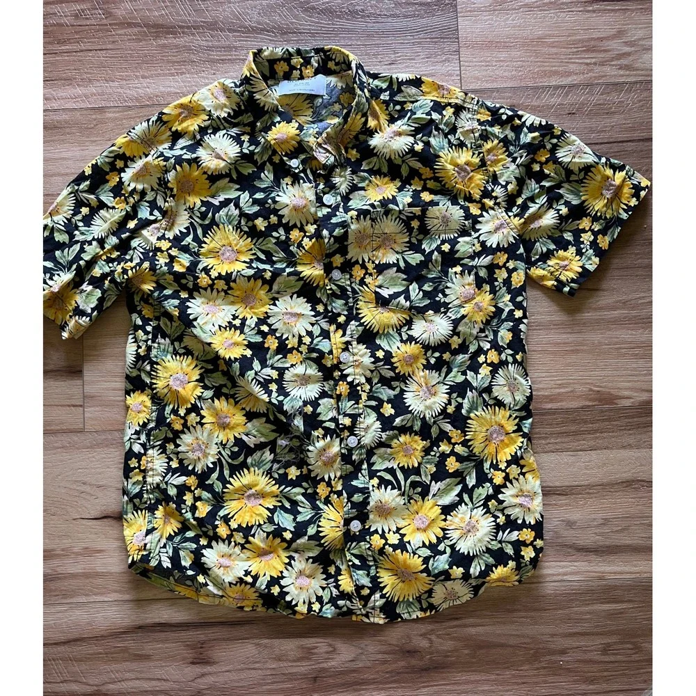 Old Navy Button‎ Down Shirt Kids XL 14-16 Black Sunflower Floral Built-In Flex